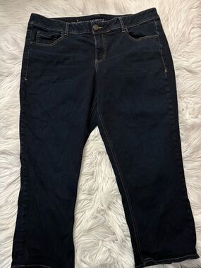 Lane Bryant crop genius fit size 18 jeans